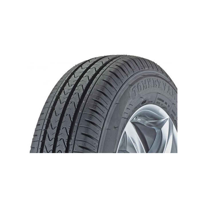 TOYO NANO ENERGY VAN 235/60 R17 117R